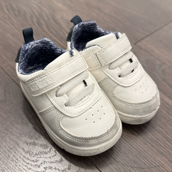 Carter’s Baby White Sneakers Size 5M - Picture 1 of 6